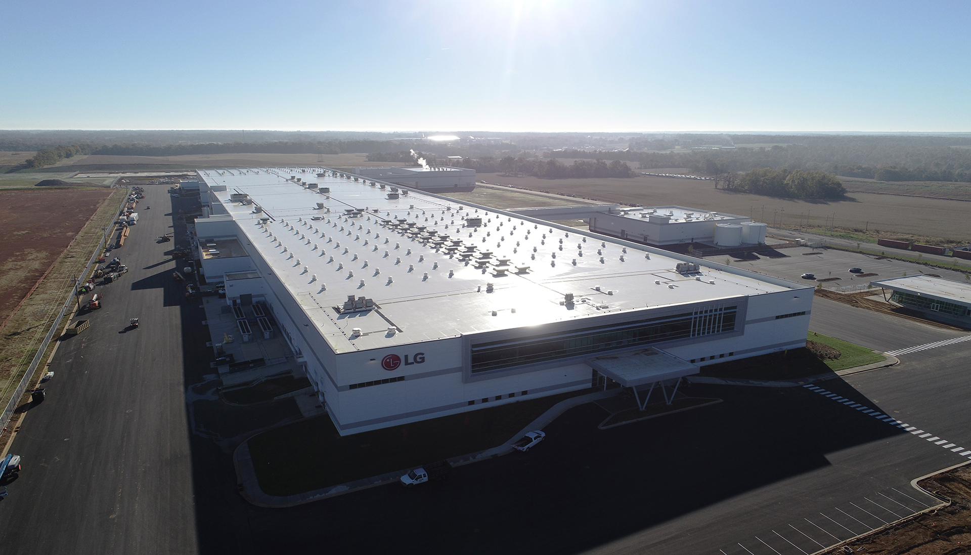 Project and cost management services for Digital Edge SEL2 and SEL3 Data Centers, delivering a 96MW hyperscale campus in Incheon, South Korea, supporting resilient infrastructure for global cloud and technology clients.
